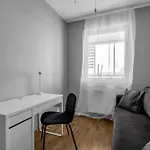 Bemowo Two-bedrooms - 52m2, Parking, Loggia - By Rentujemy Appartement