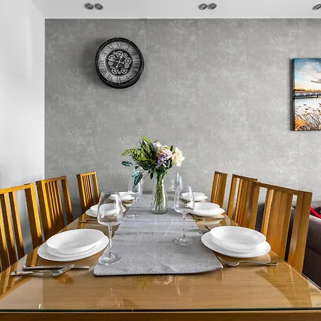 Bemowo Two-bedrooms - 52m2, Parking, Loggia - By Rentujemy *
