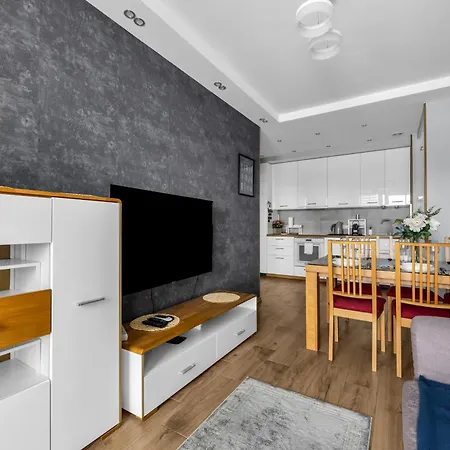 Bemowo Two-bedrooms - 52m2, Parking, Loggia - By Rentujemy Warschau