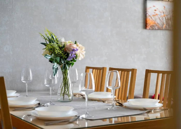 아파트 Bemowo Two-bedrooms - 52m2, Parking, Loggia - By Rentujemy *