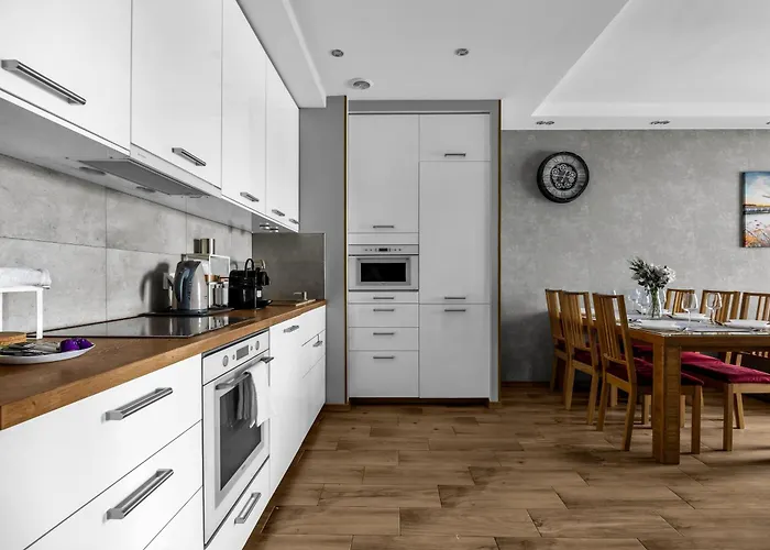 아파트 Bemowo Two-bedrooms - 52m2, Parking, Loggia - By Rentujemy *