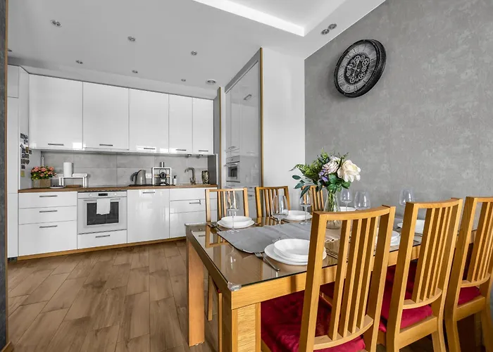 Lejlighed Bemowo Two-bedrooms - 52m2, Parking, Loggia - By Rentujemy *