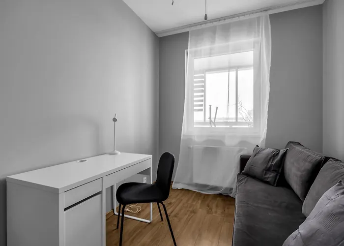 Bemowo Two-bedrooms - 52m2, Parking, Loggia - By Rentujemy Lejlighed