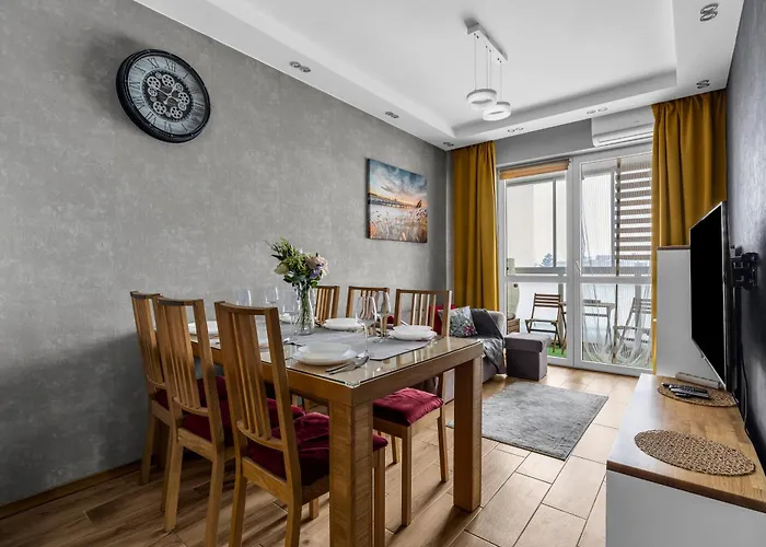 Bemowo Two-bedrooms - 52m2, Parking, Loggia - By Rentujemy Lejlighed Warszawa